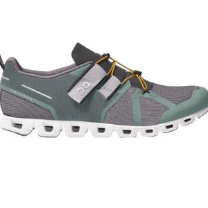 On Running Cloud Nexus - Forest/Black